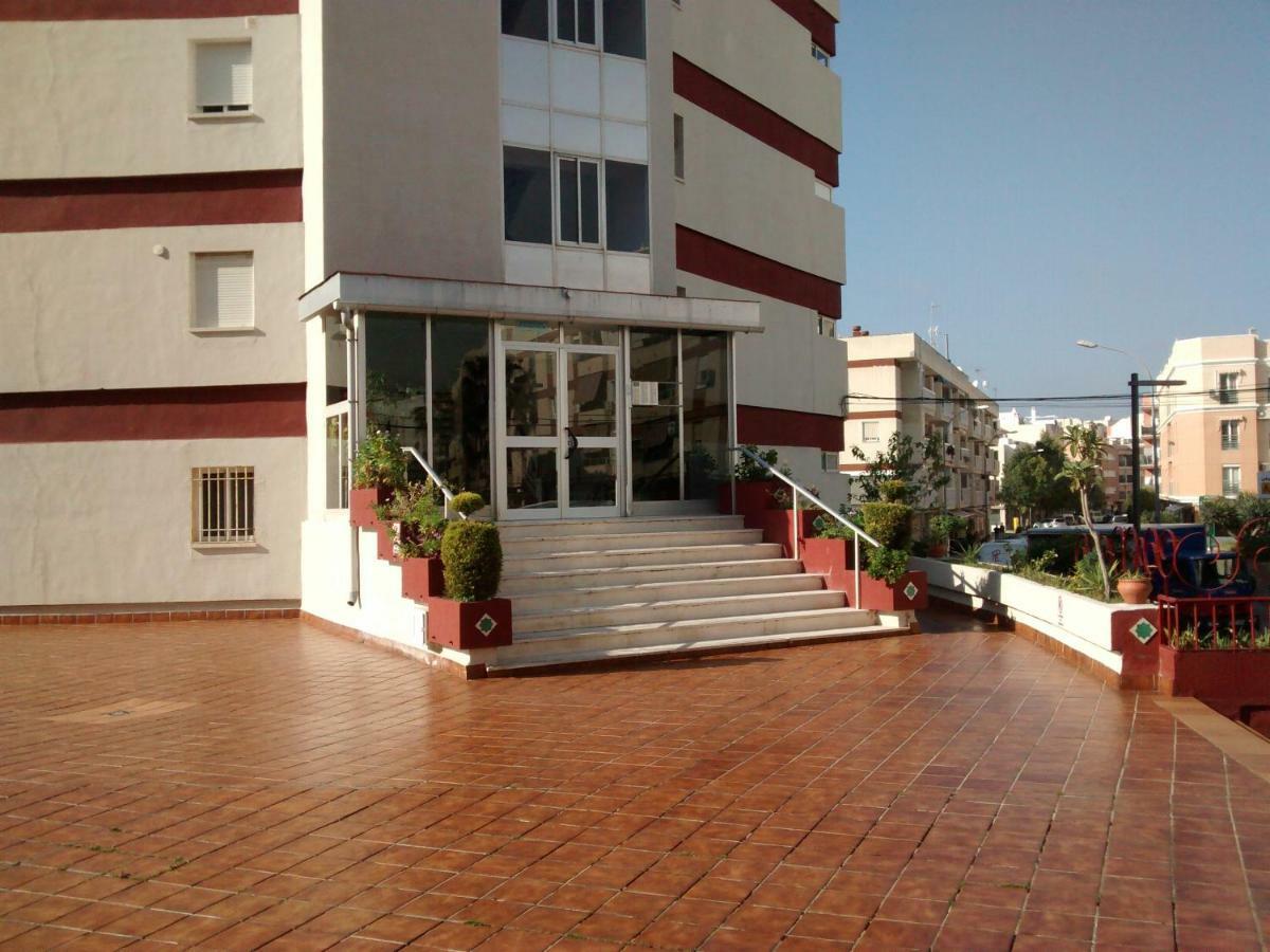 Corona 101 Nerja Exterior foto